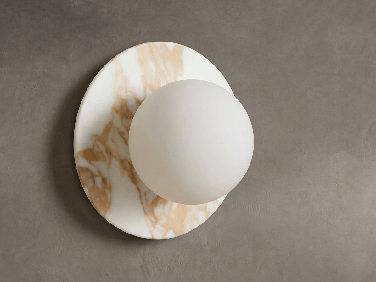 Corinna Sconce
